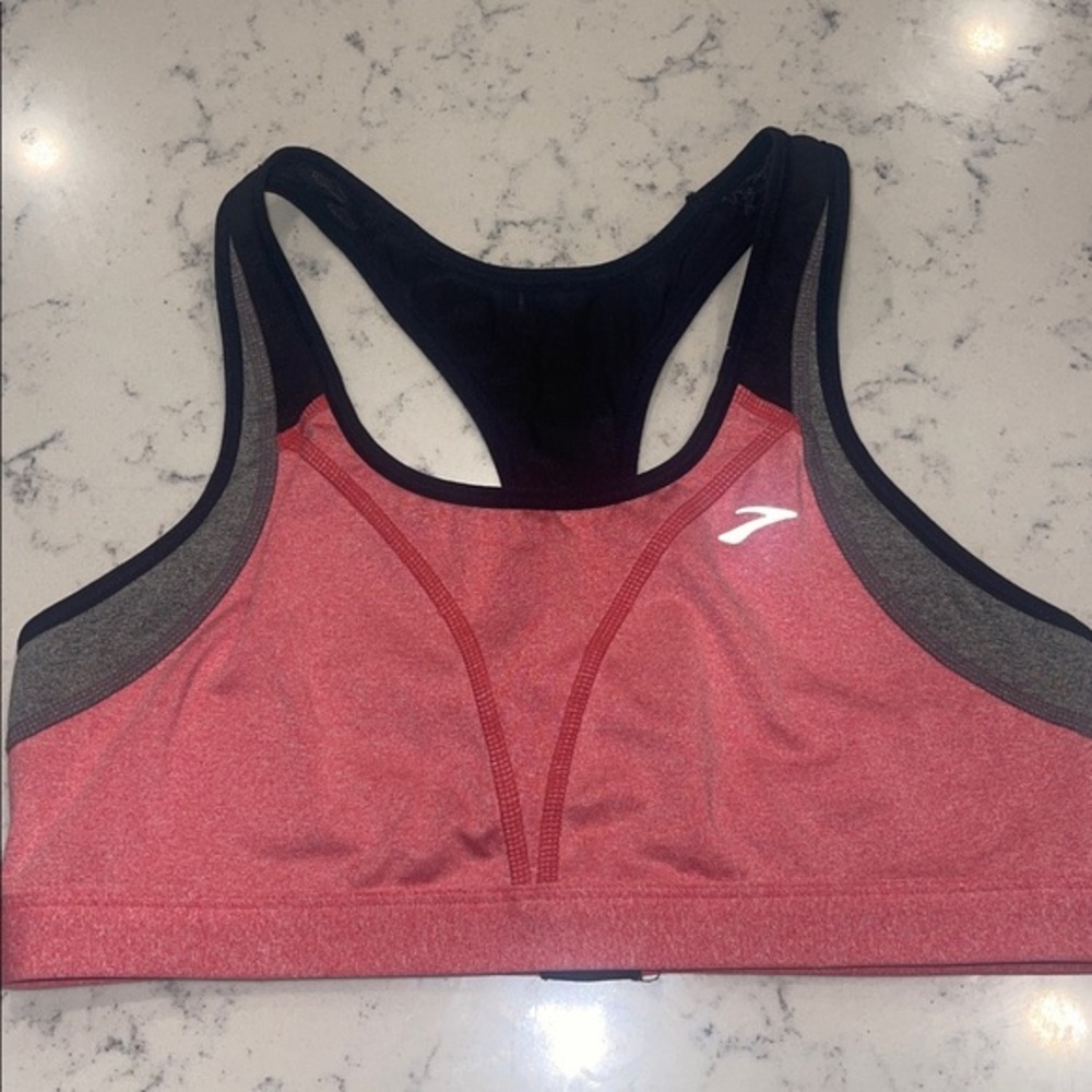 Sports Bra size L
